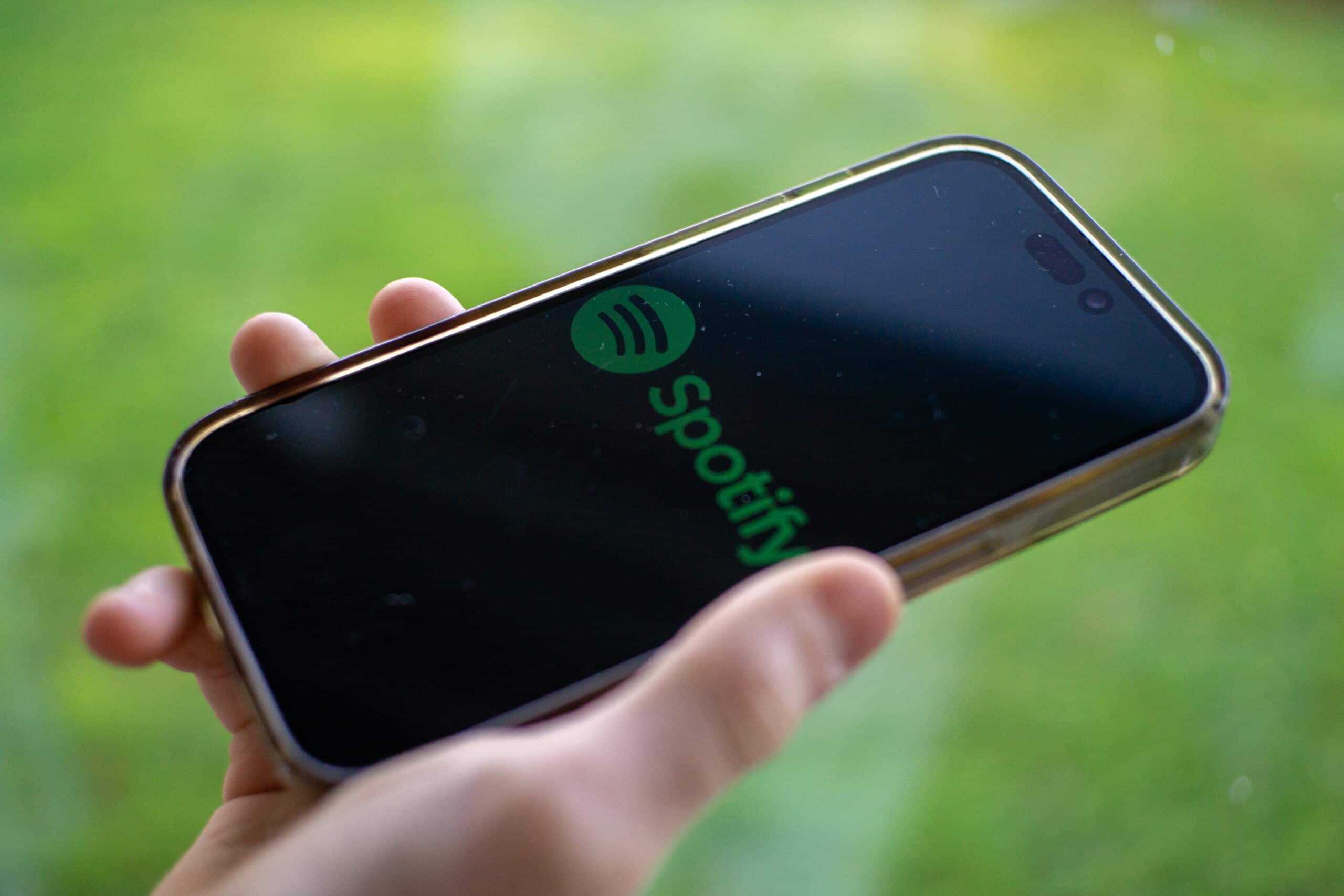 Hoe Ed Sheeran per ongeluk de grootste hit van 2017 schreef